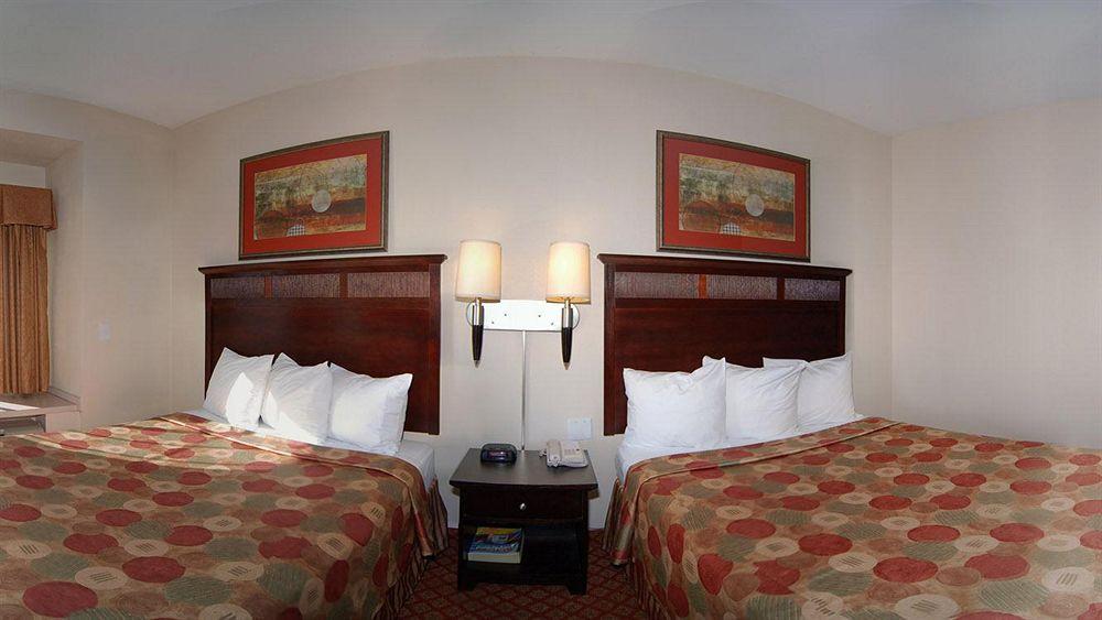 Best Western Roanoke Inn & Suites Exterior foto