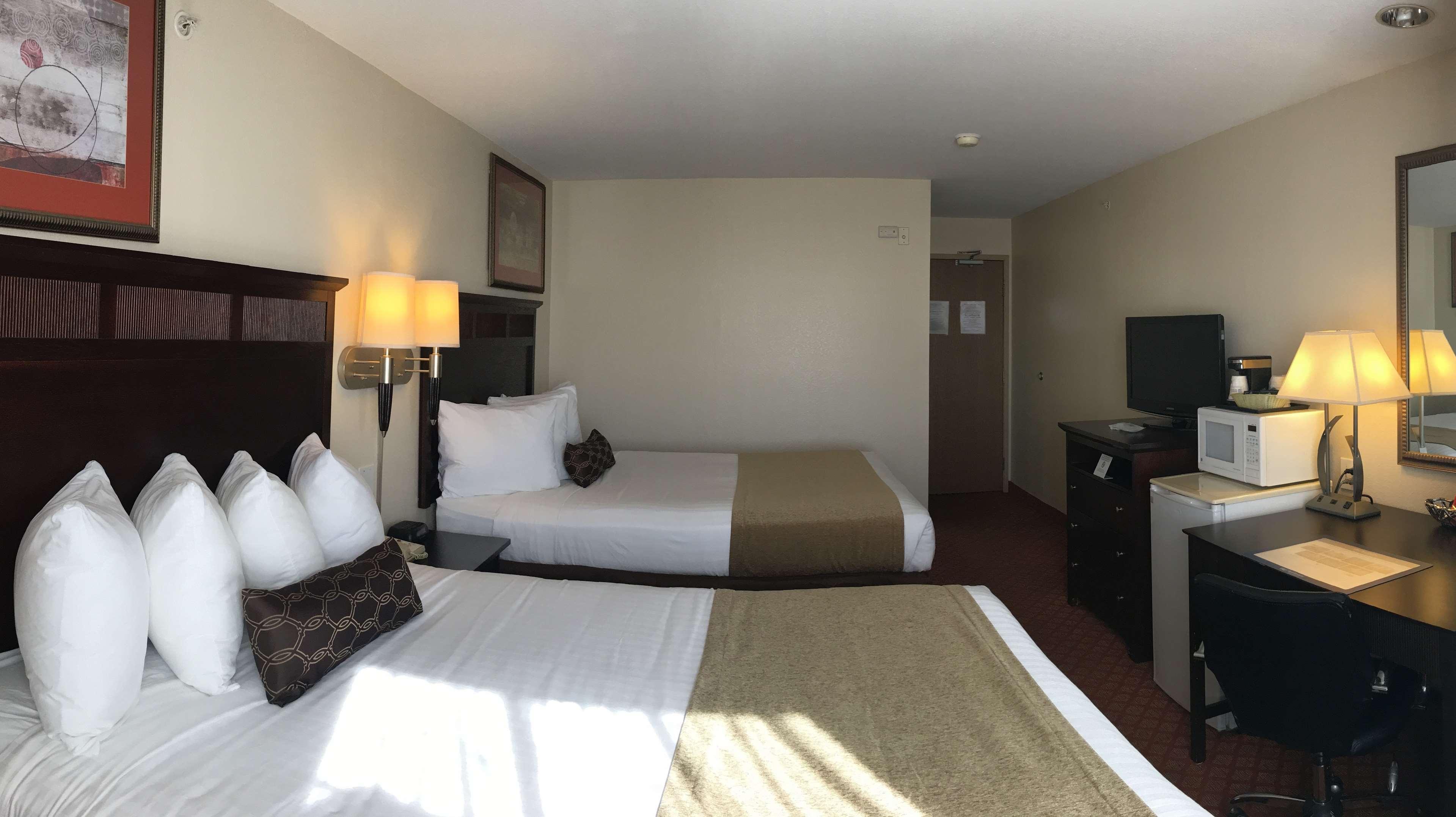 Best Western Roanoke Inn & Suites Exterior foto